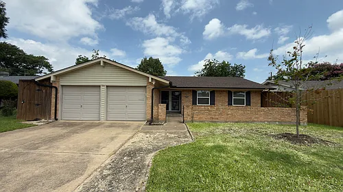 4613 Danville Dr Photo 1
