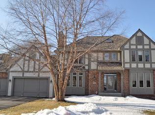 10136 Wild Duck Pass, Eden Prairie, MN 55347