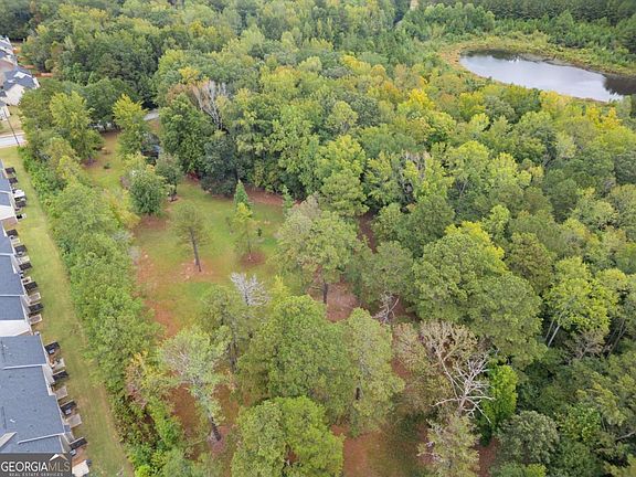 4th image of 5555 Elliott Rd