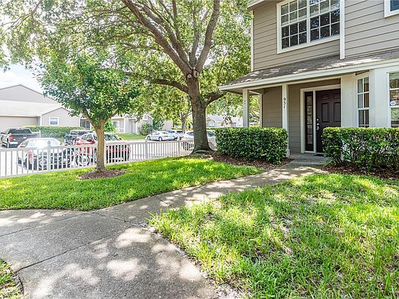 3rd image of 951 Sykes Ct #101