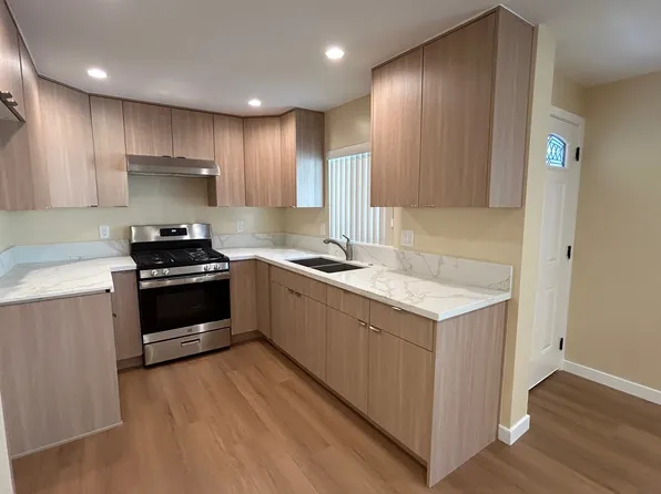 714 E Harvard St #B, Glendale, CA 91205