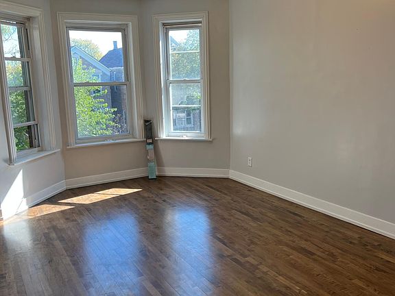 2nd image of 3650 S Wood St #2