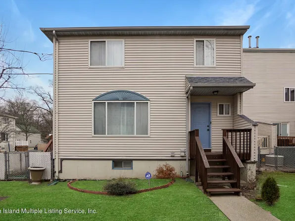 20 Sandy Ln, Staten Island, NY 10307