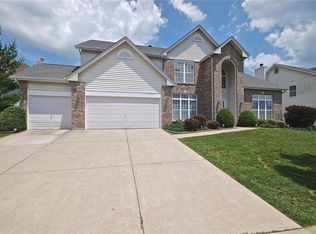 13016 Kinsley Heights Dr, Florissant, MO 63033