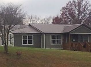 45 Milimish Ln, Vine Grove, KY 40175