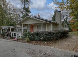 1210 Chateau Ln, Lindale, TX 75771