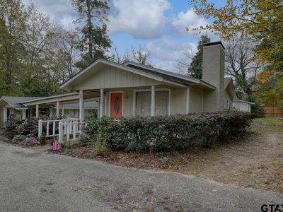 1210 Chateau Ln, Lindale, TX, 75771