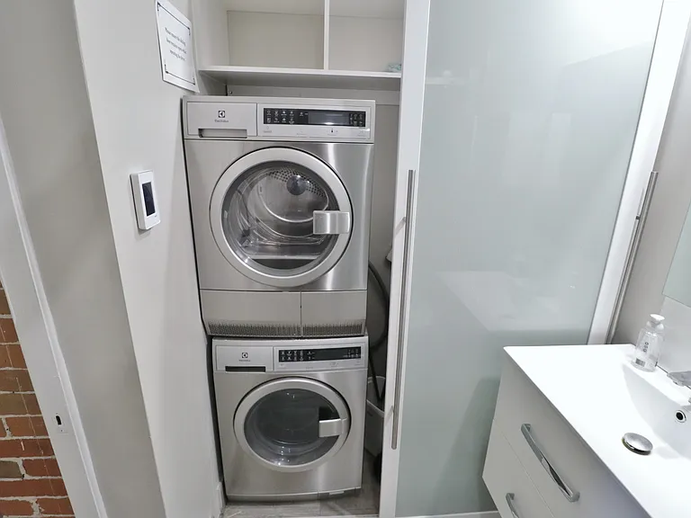 16 Sweetland Ave #3 — Photo 19