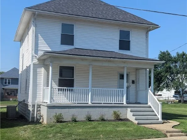 324 McConnell Ave, Zanesville, OH 43701