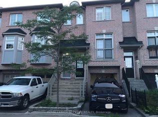 30 Pont Ln, Toronto, ON M9N0A7