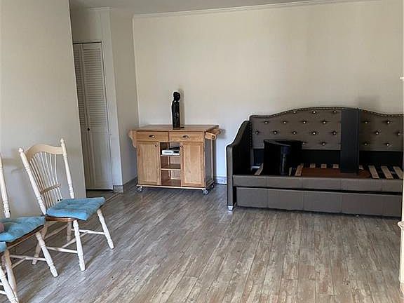 4th image of 706 Vista On The Lk Unit 706