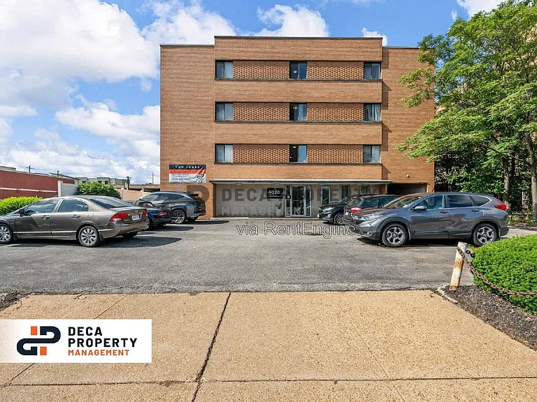 4020 Lindell Blvd #215 — Photo 2