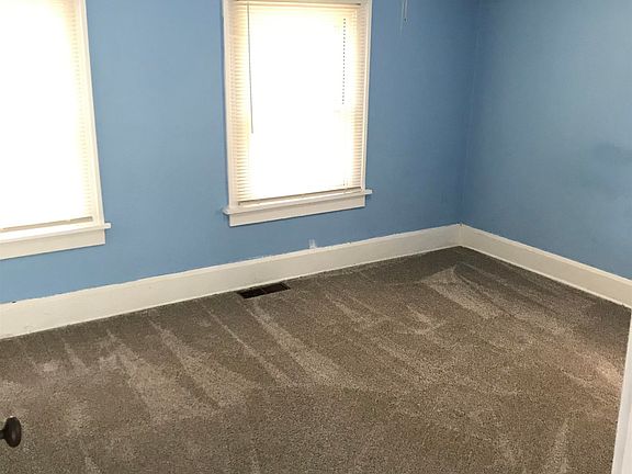 2nd image of 1134 Greenmount St