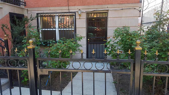 Rented by Halstead Real Estate | media 19