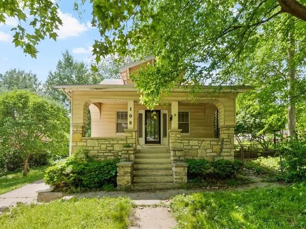 108 Kensington Ave, Kansas City, MO 64123