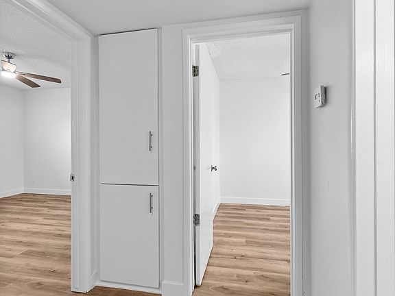 2nd image of 112 E Buckthorn St APT 7