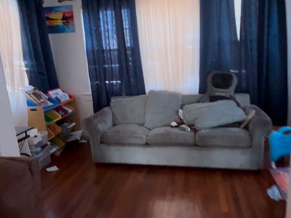 3rd image of 566 Stowe Ave