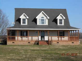 114 Sanderlin Rd, Shawboro, NC 27973