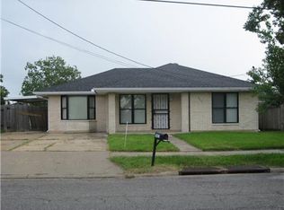 7431 Hansbrough Ave, New Orleans, LA 70127