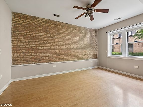 3rd image of 4510 N Ashland Ave #Gw