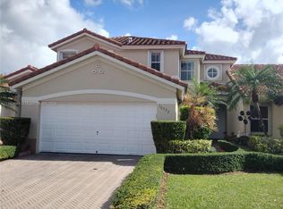 16372 SW 46th Ter, Miami, FL 33185