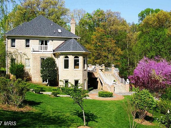 3rd image of 11732 Lake Potomac Dr