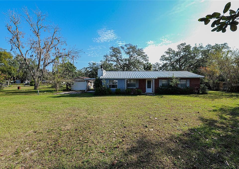 1st image of 11621 GROVEWOOD AVENUE
