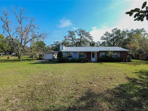 11621 Grovewood Ave, Thonotosassa, FL 33592