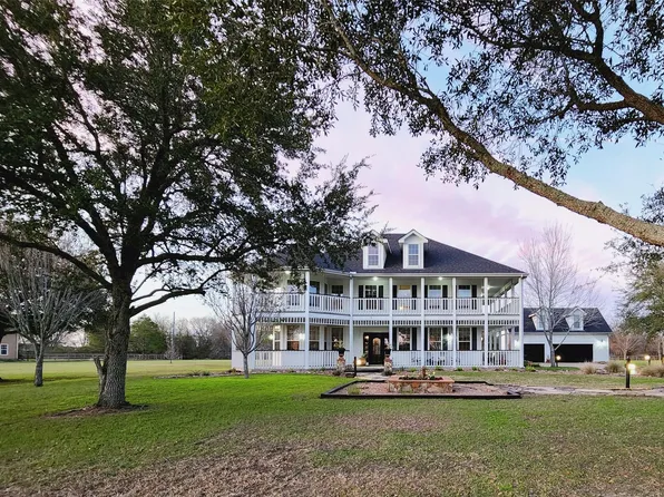 5611 Grande Gables Dr, Rosenberg, TX 77469