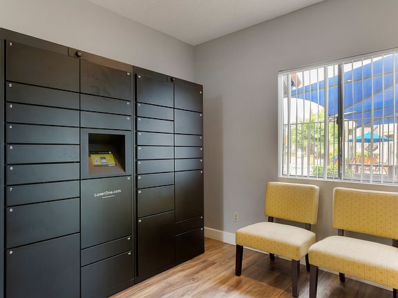 4th image of 4748 W Sierra Vista Dr #141