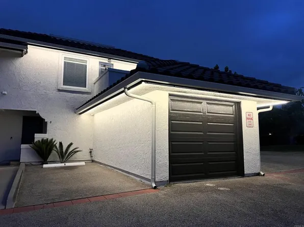 320 Grapevine Rd #108, Vista, CA 92083