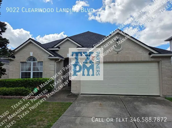 9022 Clearwood Landing Blvd, Houston, TX 77075