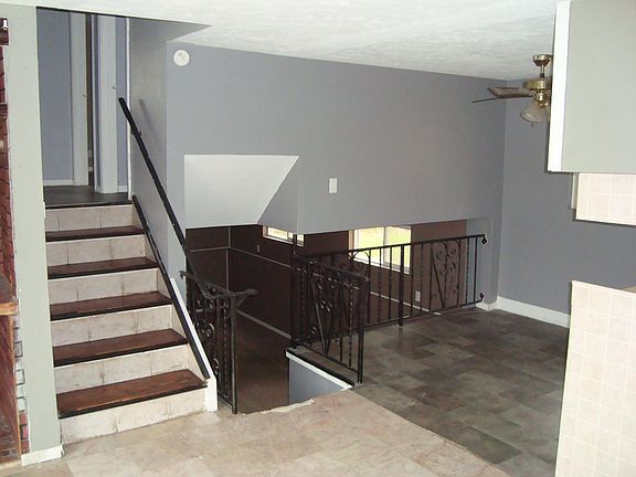4th image of 56749 Spruce Ln