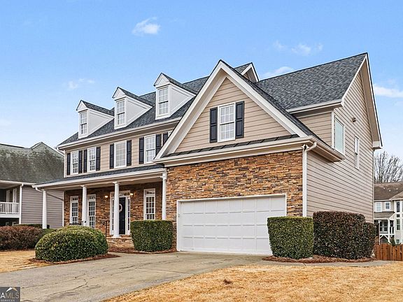2nd image of 6895 Buckingham Cir
