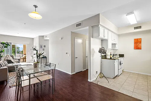 Floor plan 309