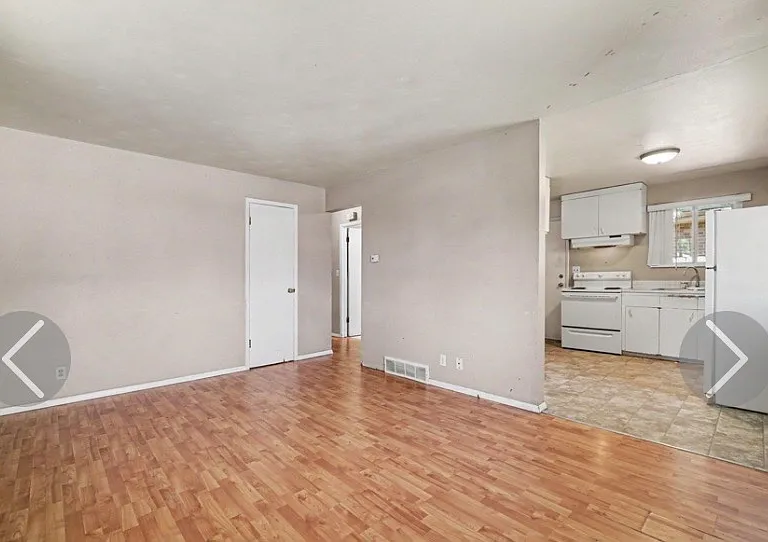 1122-1126 Gard Pl — Photo 2