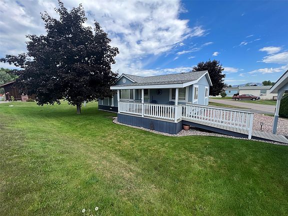 3rd image of 6080 Meininger Dr