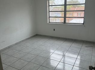 6850 W 16th Dr APT 319, Hialeah, FL 33014