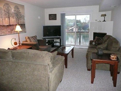 4th image of 1870 Tall Oaks Dr Unit 3103
