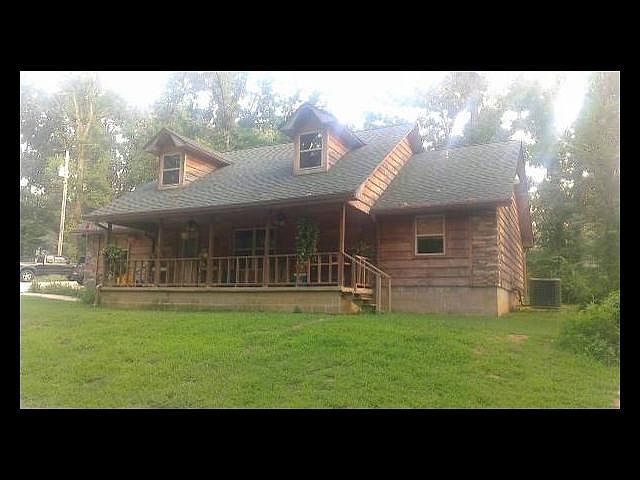 2nd image of 14300 Alexander Rd