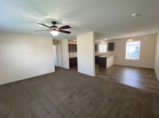 3467 Creekside Blvd #289, Burton, MI 48519