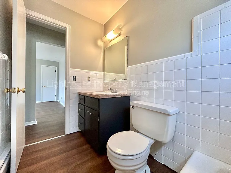 143 Exchange St SE #B — Photo 10