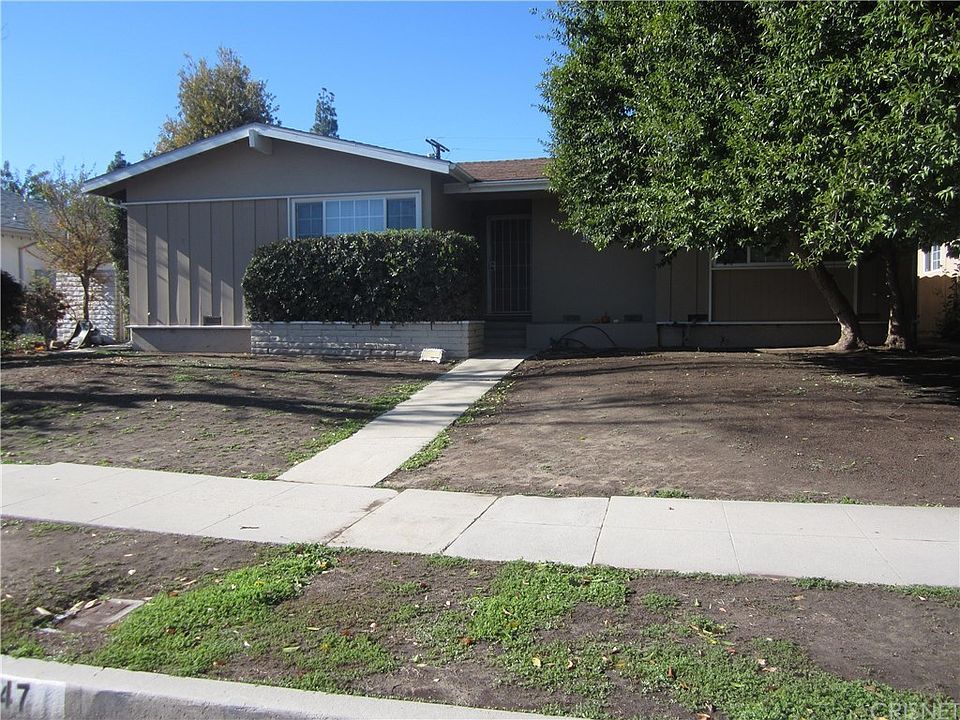 1st image of 6947 Woodlake Ave