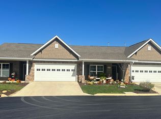 699 Snowflower Cir #145, Pigeon Forge, TN 37863