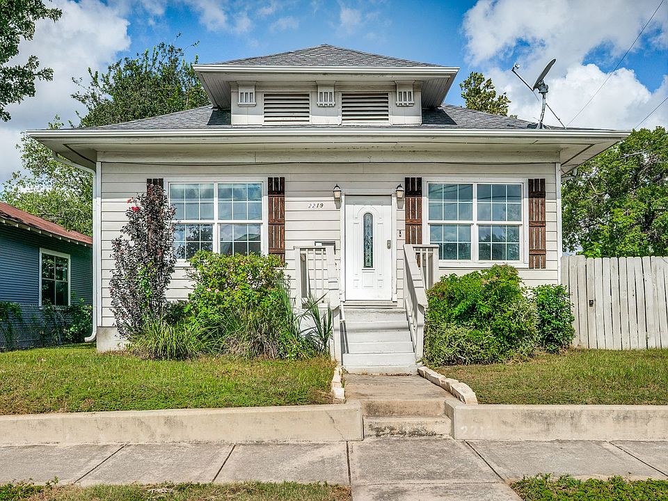 1st image of 2219 N Flores St