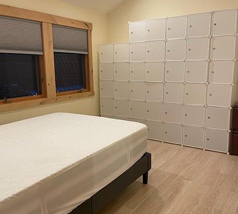 4th image of 7820 Mashie Ave #2