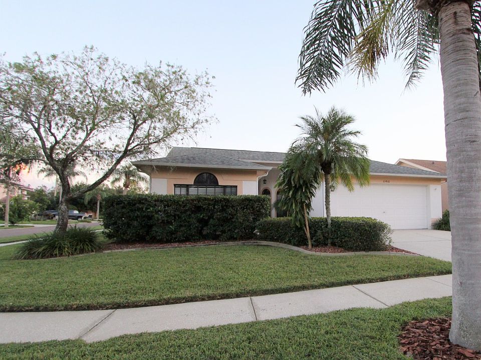 1st image of 11410 Whispering Hollow Dr