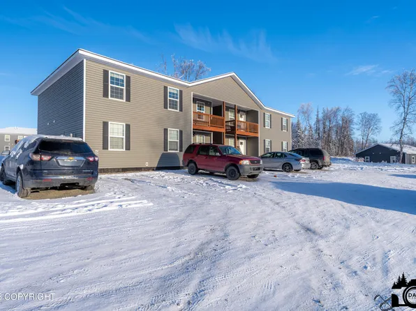 1635 S Pollywog Pl, Wasilla, AK 99654