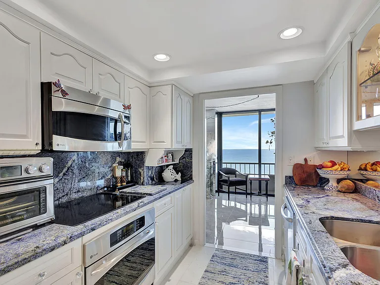 5550 N Ocean Dr #21C — Photo 14