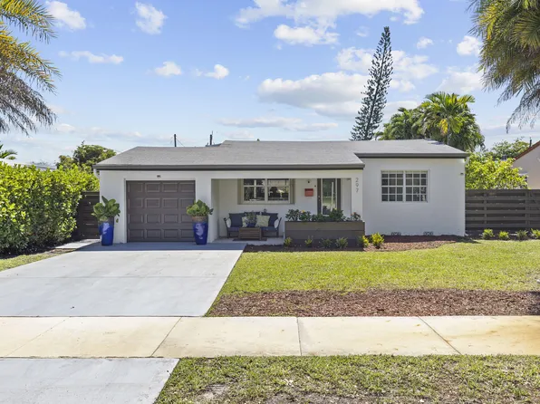 297 Minola Drive, Miami Springs, FL 33166